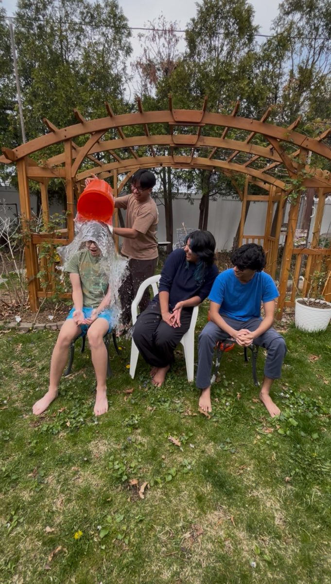 Seniors Joshua Wang, Maximus Josue, Rachel Jacob and Joseph James experience the icy challenge first hand. (Source by Ethan Ching) 